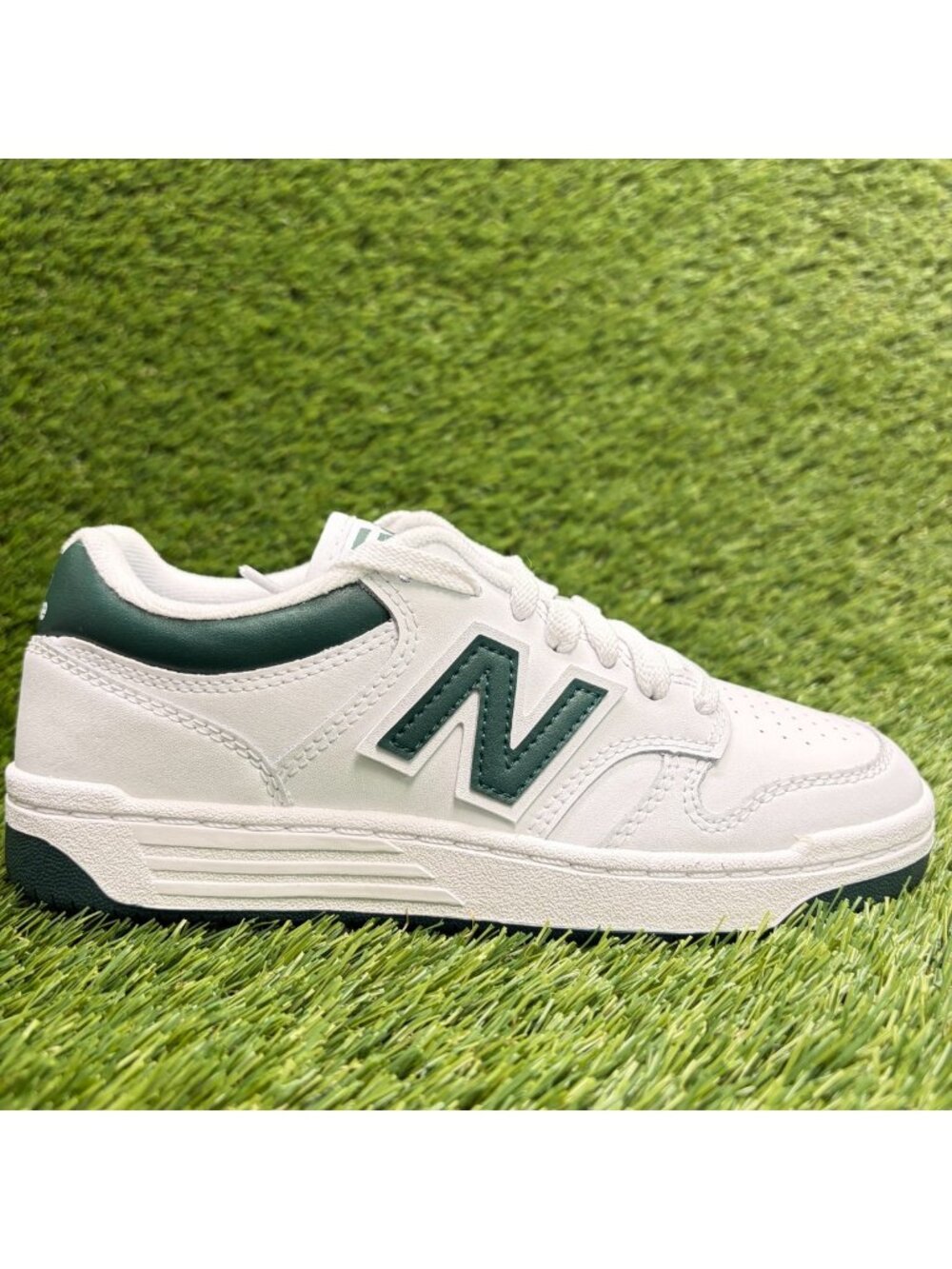 New Balance 480 Boys Size 4Y White Green Athletic Walking Leather Shoes Sneakers